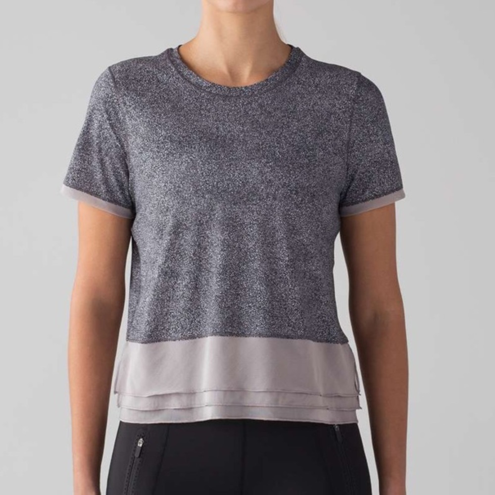 LULULEMON Sole Training Short Sleeve Top UV Protection Size 6